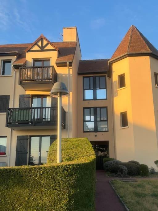 Le Rivabella Lejlighed Ouistreham Eksteriør billede